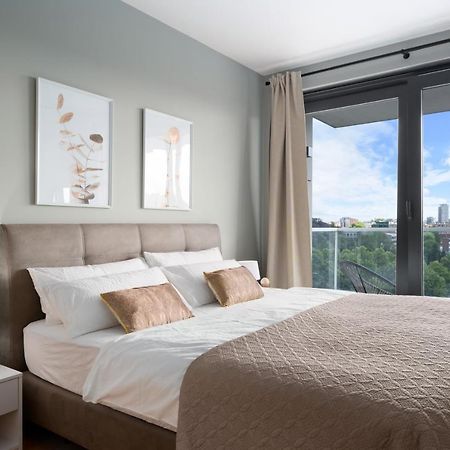 Shs Homes-Luxe Highrise, 2 Bedrooms, Kitchen, Free Parking, Stunning View, Large Tarrasse, Workspace Хасселт Экстерьер фото
