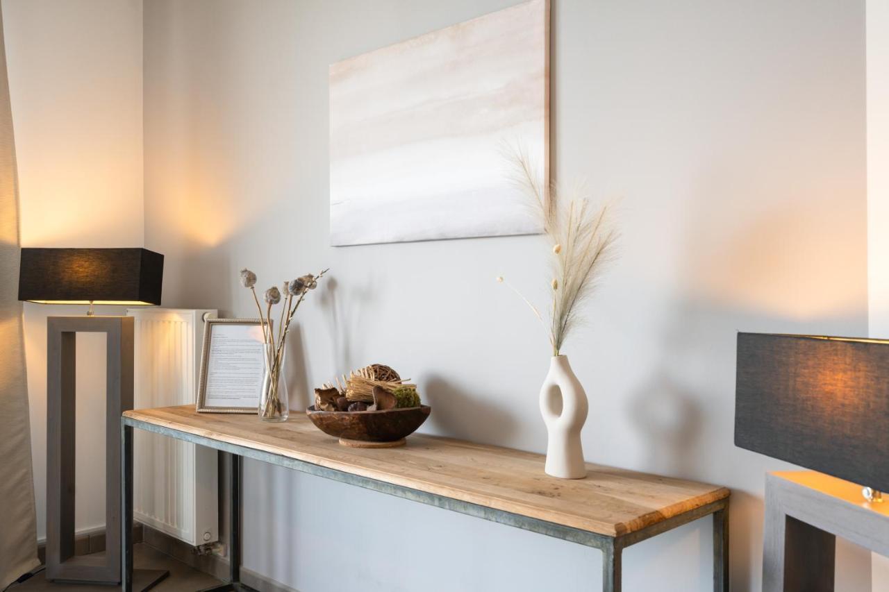 Shs Homes-Luxe Highrise, 2 Bedrooms, Kitchen, Free Parking, Stunning View, Large Tarrasse, Workspace Хасселт Экстерьер фото