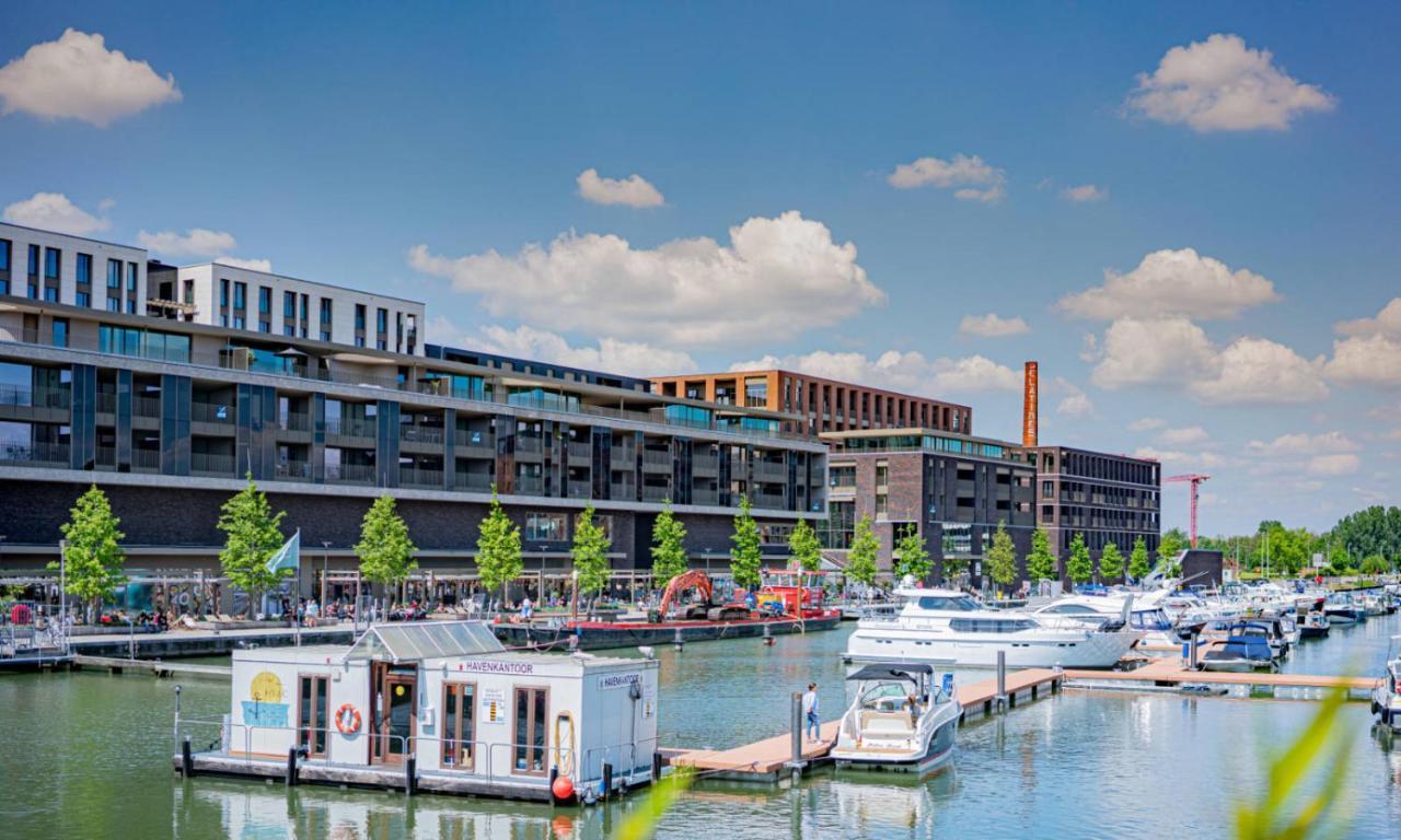 Shs Homes-Luxe Highrise, 2 Bedrooms, Kitchen, Free Parking, Stunning View, Large Tarrasse, Workspace Хасселт Экстерьер фото